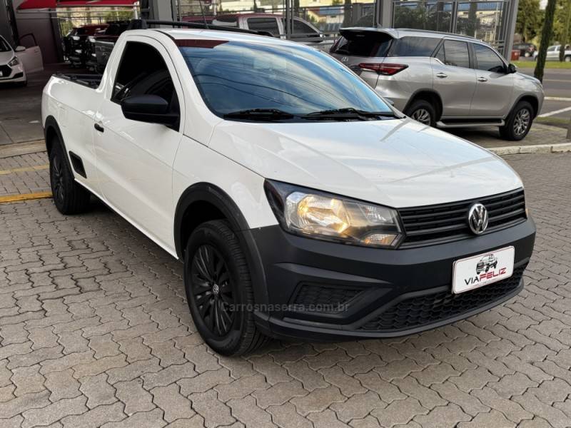 VOLKSWAGEN - SAVEIRO - 2021/2022 - Branca - R$ 64.990,00