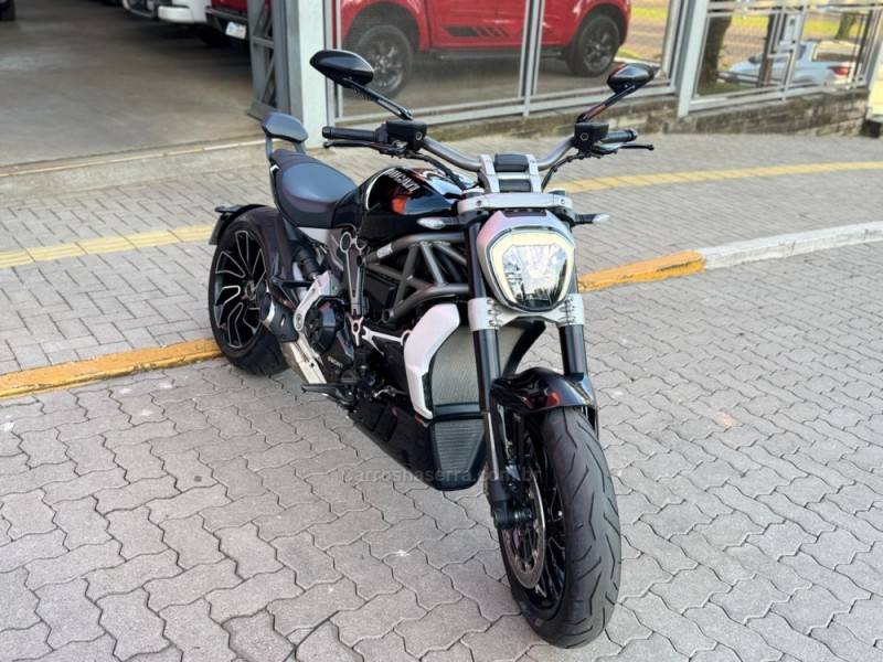 DUCATI - DIAVEL 1260 S - 2020/2020 - Preta - R$ 87.990,00