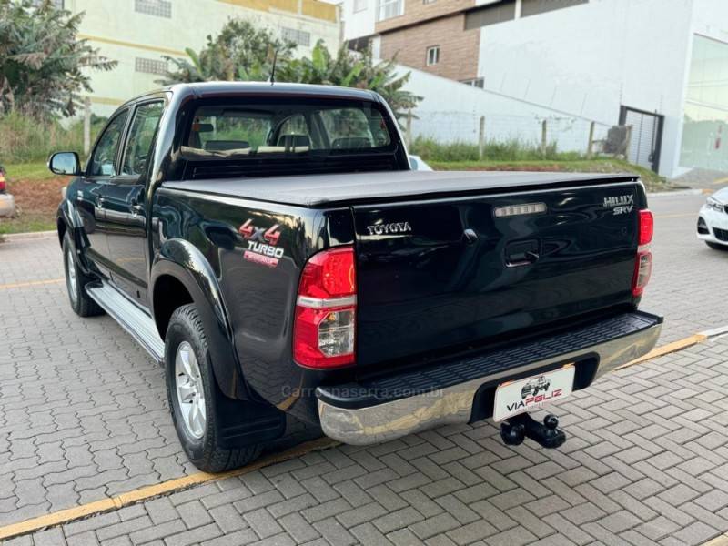 TOYOTA - HILUX - 2012/2012 - Preta - R$ 127.990,00