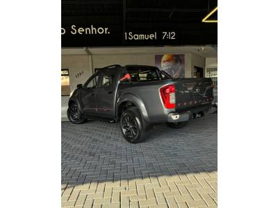 NISSAN - FRONTIER - 2021/2022 - Cinza - R$ 199.990,00