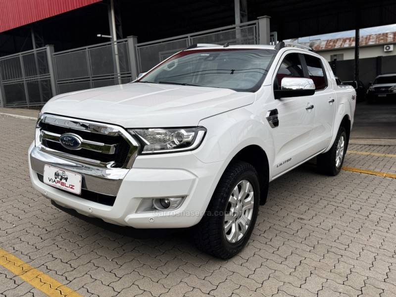 FORD - RANGER - 2018/2019 - Branca - R$ 159.990,00