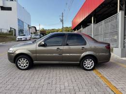 FIAT - SIENA - 2011/2012 - Cinza - R$ 35.990,00