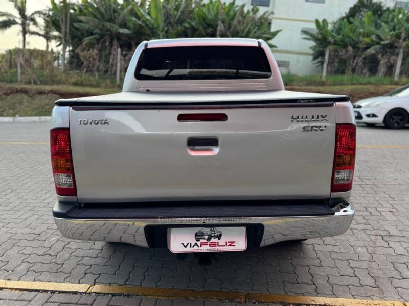 TOYOTA - HILUX - 2008/2008 - Prata - R$ 114.990,00