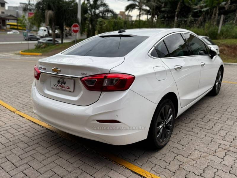 CHEVROLET - CRUZE - 2016/2017 - Branca - R$ 94.990,00