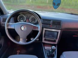 VOLKSWAGEN - GOLF - 2009/2010 - Preta - R$ 49.900,00