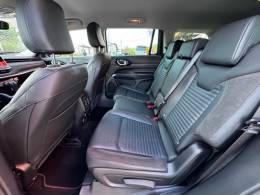 JEEP - COMMANDER - 2022/2023 - Branca - R$ 199.000,00