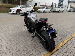 KAWASAKI - Z900 - 2023/2023 - Preta - R$ 57.990,00