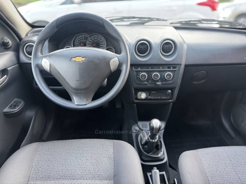 CHEVROLET - CELTA - 2013/2014 - Branca - R$ 36.990,00