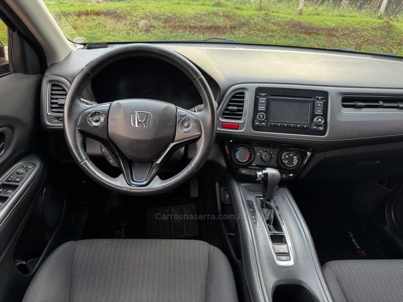HONDA - HR-V - 2016/2016 - Preta - R$ 87.990,00