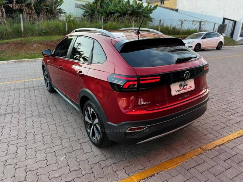 VOLKSWAGEN - NIVUS - 2020/2021 - Vermelha - R$ 118.990,00