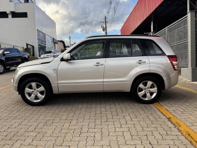 SUZUKI - GRAND VITARA - 2011/2012 - Prata - R$ 56.990,00