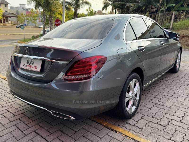 MERCEDES-BENZ - C 180 - 2017/2017 - Cinza - R$ 116.990,00