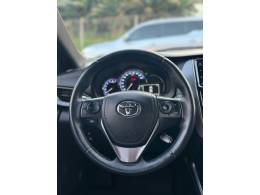 TOYOTA - YARIS - 2022/2023 - Preta - R$ 95.990,00