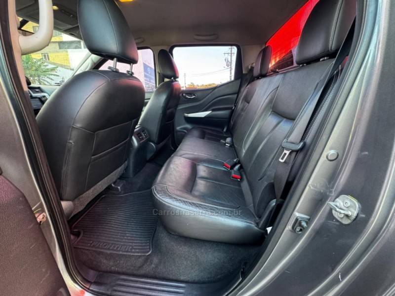 NISSAN - FRONTIER - 2018/2018 - Cinza - R$ 141.990,00