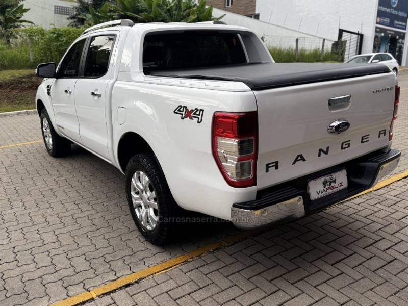 FORD - RANGER - 2018/2019 - Branca - R$ 159.990,00