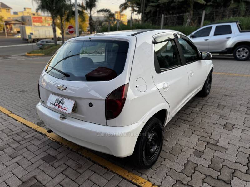 CHEVROLET - CELTA - 2013/2014 - Branca - R$ 36.990,00