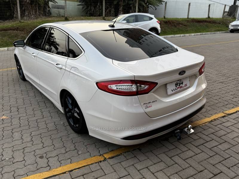 FORD - FUSION - 2014/2014 - Branca - R$ 79.990,00