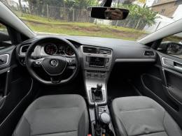 VOLKSWAGEN - GOLF - 2016/2017 - Prata - R$ 84.990,00