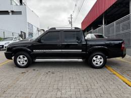 CHEVROLET - S10 - 2009/2010 - Preta - R$ 77.990,00