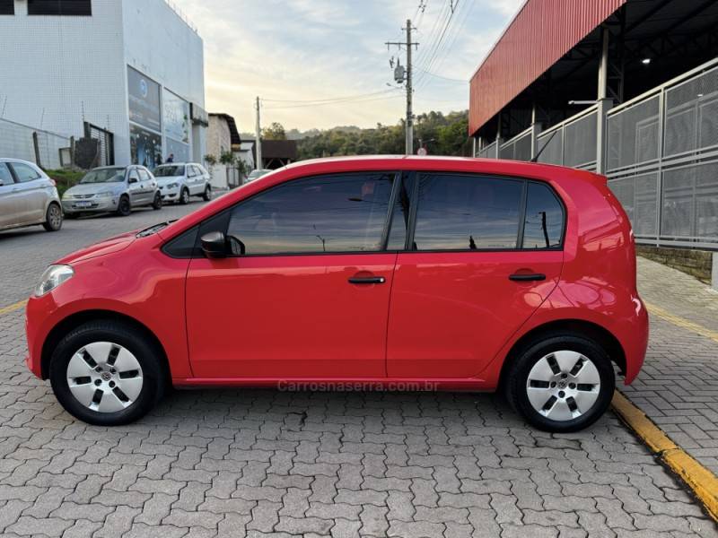 VOLKSWAGEN - UP - 2016/2016 - Vermelha - R$ 43.990,00