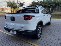 FIAT - TORO - 2018/2019 - Branca - R$ 110.990,00