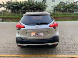 NISSAN - KICKS - 2019/2019 - Prata - R$ 95.990,00