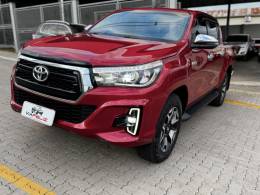 TOYOTA - HILUX - 2018/2019 - Vermelha - R$ 214.990,00