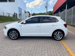 VOLKSWAGEN - POLO - 2018/2019 - Branca - R$ 84.990,00