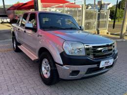 FORD - RANGER - 2010/2011 - Prata - R$ 64.990,00