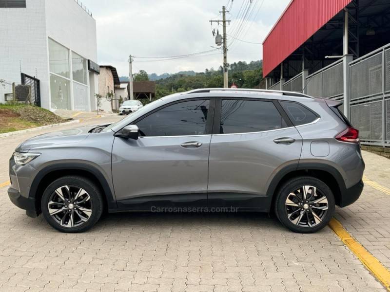 CHEVROLET - TRACKER - 2021/2022 - Cinza - R$ 124.990,00