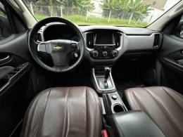 CHEVROLET - S10 - 2017/2018 - Prata - R$ 144.990,00