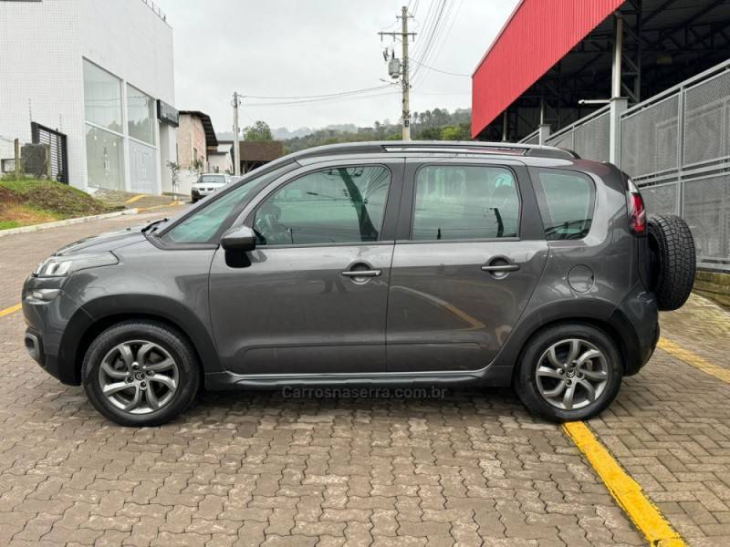 CITROËN - AIRCROSS - 2016/2017 - Cinza - R$ 59.990,00