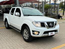 NISSAN - FRONTIER - 2013/2014 - Branca - R$ 109.990,00