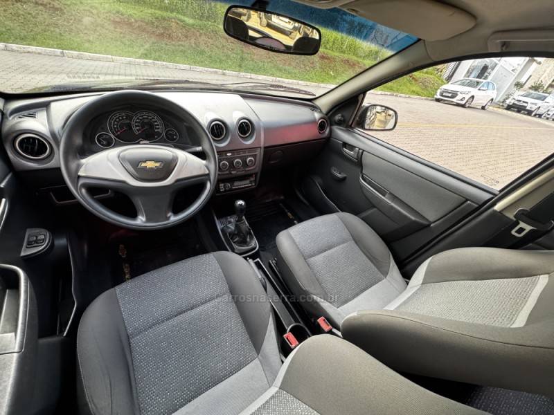 CHEVROLET - CELTA - 2011/2012 - Preta - R$ 33.990,00