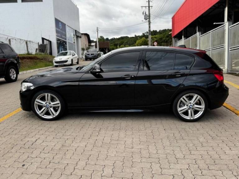 BMW - 125I - 2013/2014 - Preta - R$ 119.990,00