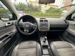 VOLKSWAGEN - POLO SEDAN - 2013/2014 - Branca - R$ 45.990,00