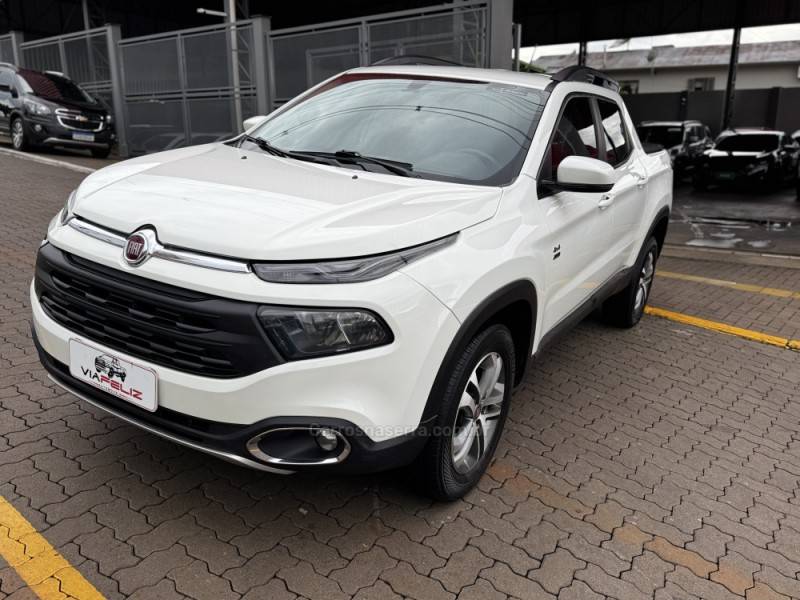 FIAT - TORO - 2018/2019 - Branca - R$ 108.990,00