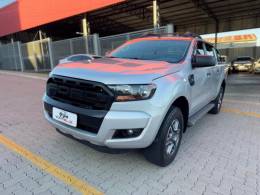 FORD - RANGER - 2017/2018 - Prata - R$ 132.990,00