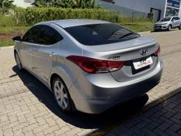 HYUNDAI - ELANTRA - 2012/2013 - Prata - R$ 69.990,00