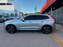 VOLVO - XC60 - 2017/2018 - Prata - R$ 184.990,00