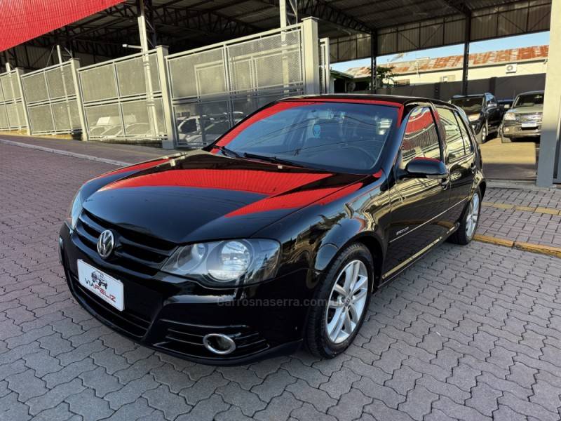 VOLKSWAGEN - GOLF - 2009/2010 - Preta - R$ 49.900,00