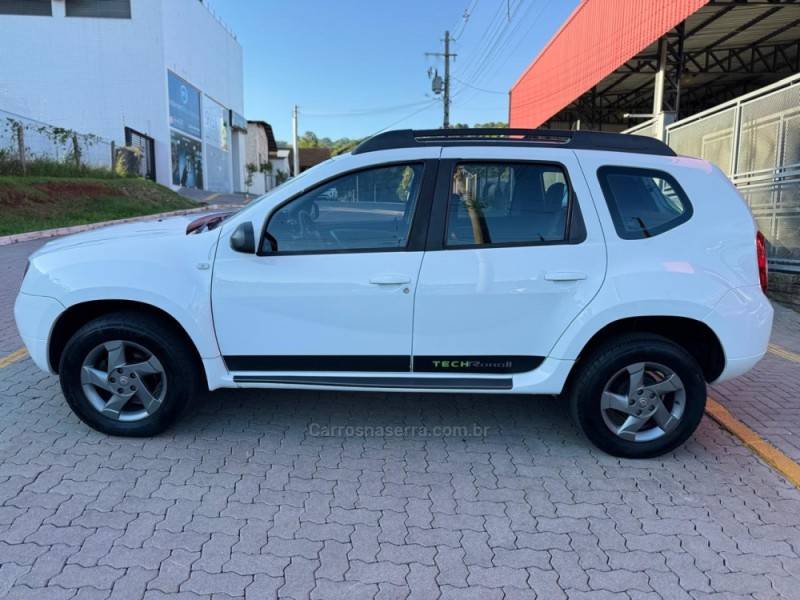 RENAULT - DUSTER - 2014/2015 - Branca - R$ 58.990,00