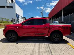 NISSAN - FRONTIER - 2021/2022 - Vermelha - R$ 174.990,00