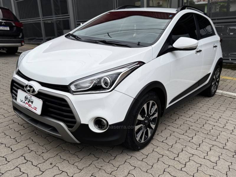 HYUNDAI - HB20X - 2019/2019 - Branca - R$ 80.990,00