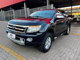 FORD - RANGER - 2012/2013 - Preta - R$ 111.990,00