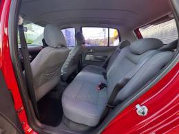 VOLKSWAGEN - CROSSFOX - 2009/2010 - Vermelha - R$ 39.990,00