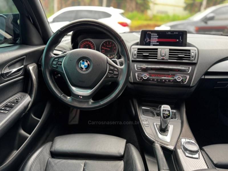 BMW - 125I - 2013/2014 - Preta - R$ 119.990,00