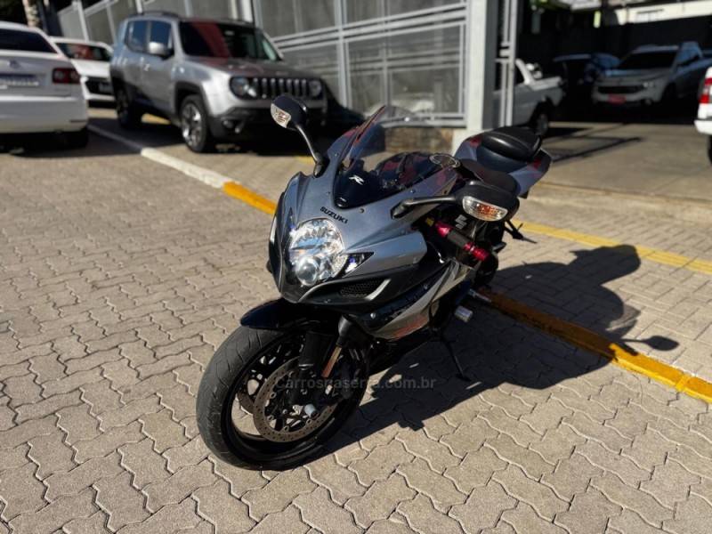 SUZUKI - GSXR - 2007/2008 - Cinza - R$ 35.990,00