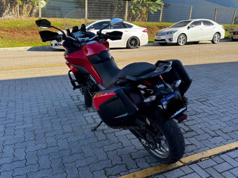 DUCATI - MULTISTRADA 950S - 2018/2018 - Vermelha - R$ 55.990,00