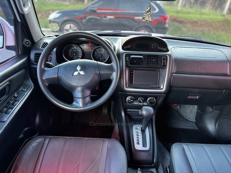 MITSUBISHI - PAJERO TR4 - 2013/2013 - Branca - R$ 71.990,00